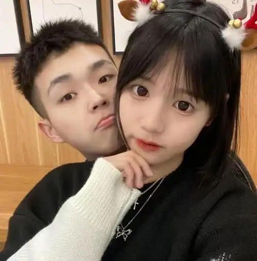 曝20岁网红张悦为爱跳楼轻生,知情人曝原因,8月还看了婚房