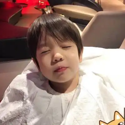 搞怪可爱小萌娃头像