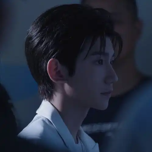 王源我相信日子常新,未来不远
