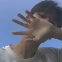 为什么初中生一抽烟,老师就能秒发现班主任这3点根本藏不住
