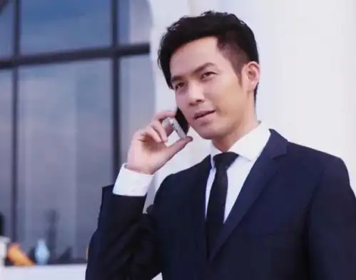 钟汉良家才是不公平遗传,好基因全都给了哥哥,亲妹妹却长成这样
