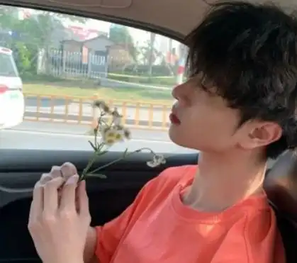 很有个性的男生签名大全最新版2021超级有范的男生签名
