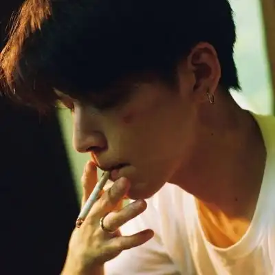 溺毙超酷帅气高冷气质男头.哪男生头像我要个性网
