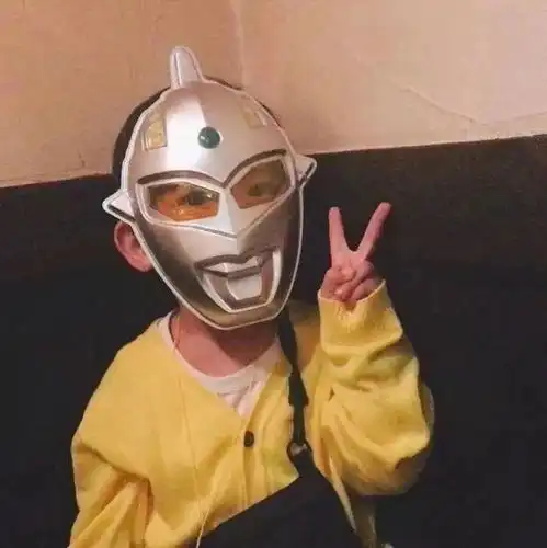 朋友圈搞笑沙雕文案
