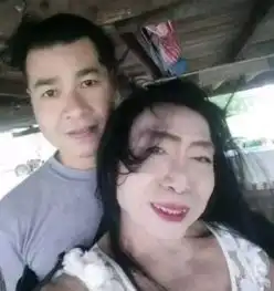 泰国熟女网红走红常与鲜肉男友自信秀恩爱