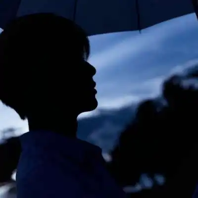 意境清新伤感男生头像我手持雾男生头像我要个性网
