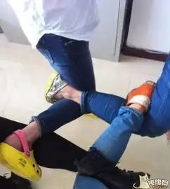妹子们,你们在回忆童年么
