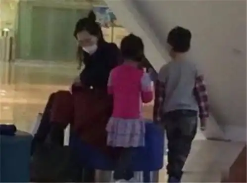 王宝强和刘若英到底什么关系,一个短信就能让王宝强赶过来