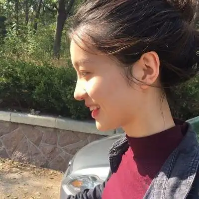 一个男生追了我三年,我没同意他放弃了,我才发现我的生活中到处都是他的身影

