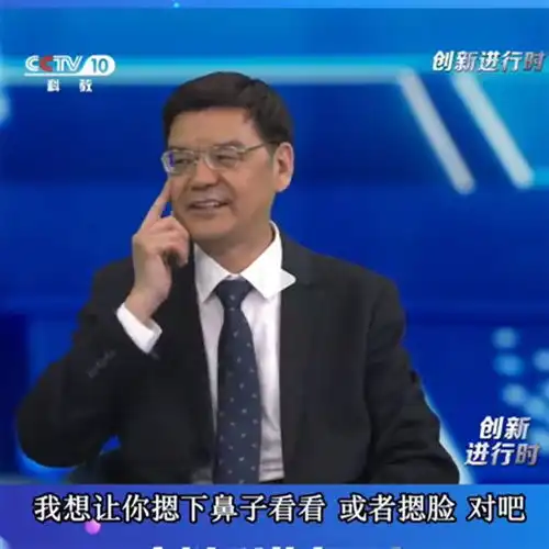 记者都哭了有人凌晨3点半开始排队,只为最后一次见面