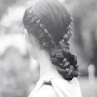 辫子头像女生背影图片大全微信头像图片大全