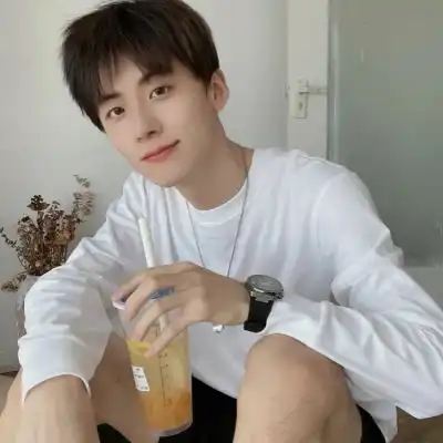 很温柔的又比较帅气的男生头像每天都要好好吃饭不要暴躁要温柔
