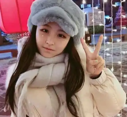 快手公认3大渣女杨清柠上榜,前两个出轨,第一个坑惨父母