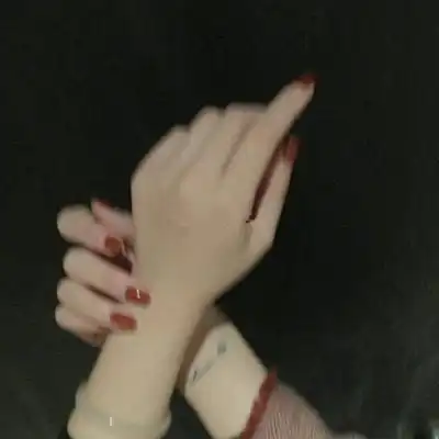 男生女生混合手控