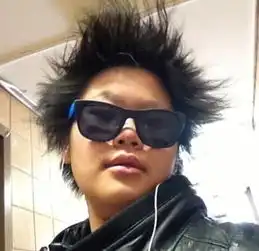 毕福剑19岁女儿杀马特发型亮瞎眼搞怪自拍自黑