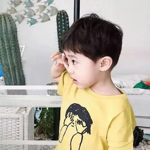 帮我找这个头像的男头像