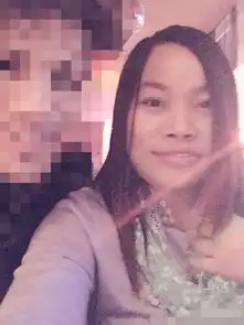 有男友了凤姐晒与外国帅哥自拍一脸幸福