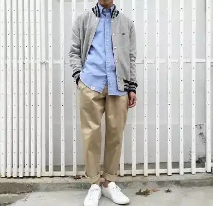会穿衣服的男人,就算不露脸也是特别帅
