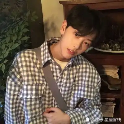 青春期男生1317岁标准身高曝光,快自测,不及格女神会嫌弃