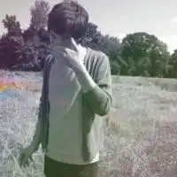 寻找一个下图qq头像的另一半
