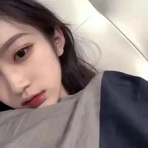 好看的男生女生头像
