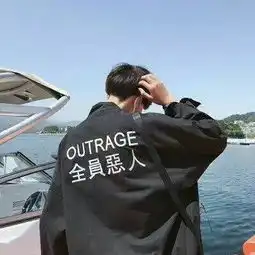 我想问一下,阳江市区有没有饮茶带唱歌的酒店
