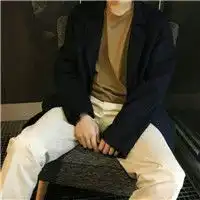男生头像不露脸帅气
