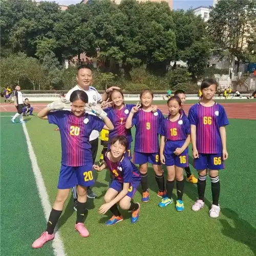 在四川天府新区锦江小学,有这样一群少年