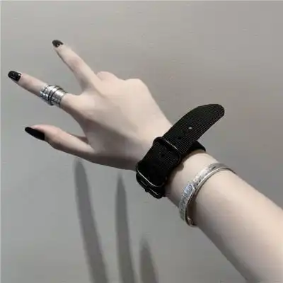 男生头像手控只有手帅气的一只手独特头像