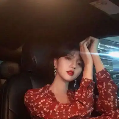 社会头像女生霸气冷酷气质女人味的微信头像
