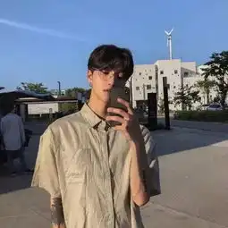 男生头像只是有你会更好
