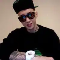 墨镜男生qq头像痞子气息就是我
