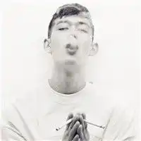 欧美男生抽烟头像,抽烟的男人味道不同吧
