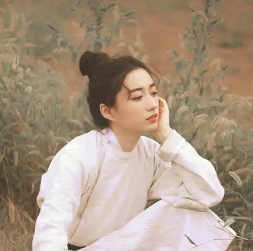这五个星座女,天秤座性格独立要强,双子座男生一般都比较傲娇
