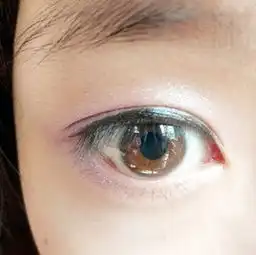 简单甜美萌系妆容步骤紫色眼影缔造小萌女