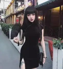 又一个网红诞生这位黑暗feel的芭比模特,真人版洋娃娃