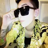 清爽风格个性qq男头