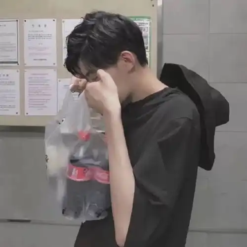 酷男生头像
