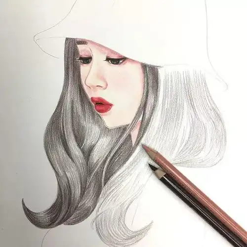 同样是画彩铅插画,为什么她却画得如此着迷美的让人窒息