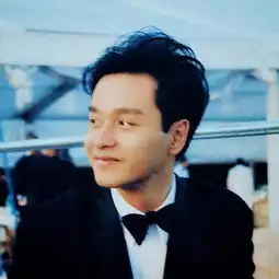 头像想起你,我这张丑脸就泛起微笑
