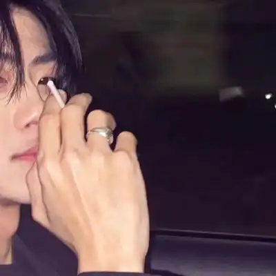 高冷男生头像