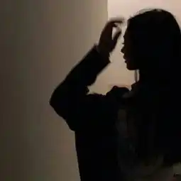 外向是生活所需孤独是自我享qq女生头像我要个性网
