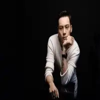 陈伟霆头像高清图片很酷超帅陈伟霆头像
