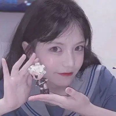 自拍同一人头像10张高清正脸女生头像十连拍
