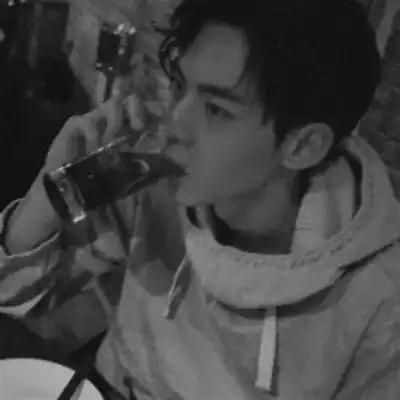 男头像帅气冷漠冷酷头像真人侧脸图片大全2
