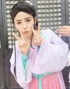 张一山黄子韬胡歌黄建华男星扮女装一个比一个妖艳