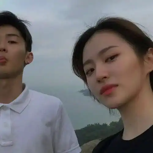 情头.潮白茶清欢无别事,我在等风也等你