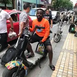我住在广州,就像住在洛杉矶