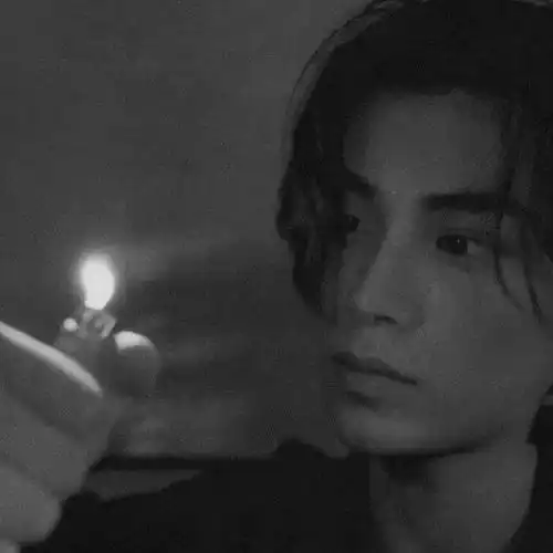 前男友结婚了伤感说说敬往事一杯酒再爱也不回头