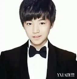 王俊凯的发型设计16岁少年的魅力
